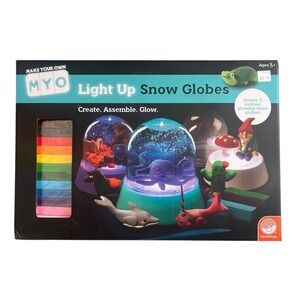 Light Up Snow Globes Craft Kit MYO Ages 8+ Mindware Make Your Own New‎ Open Box